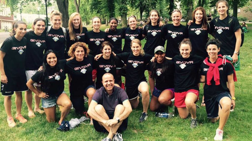 Giuseppe Pezzano e gli studenti stranieri nel mondo